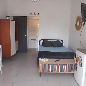  Appartement Studio Independant Proximite Metro Universites Afpa France